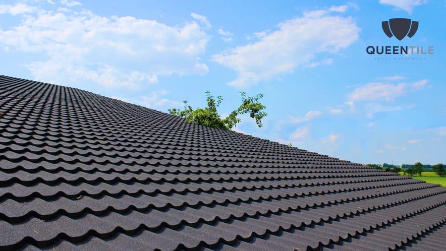 A roof finished in QUEENTILE STANDARD