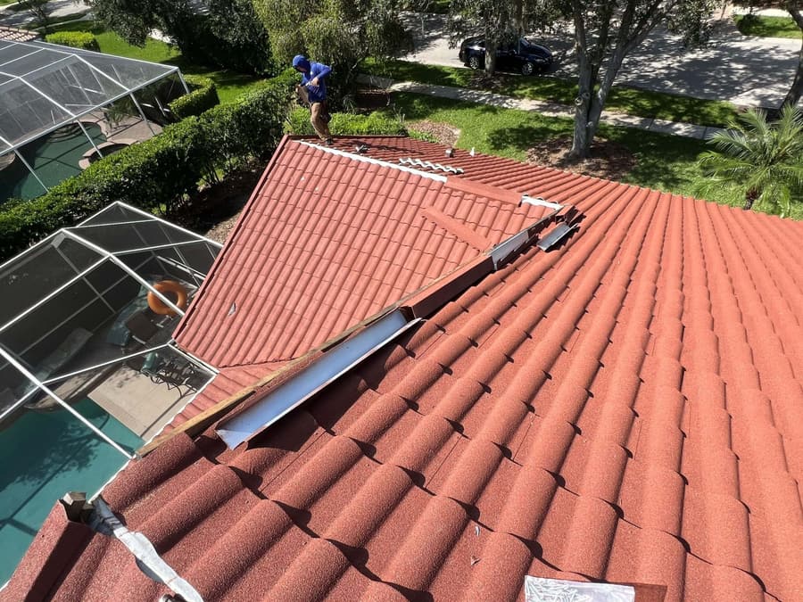 A roof finished in QUEENTILE VERONA