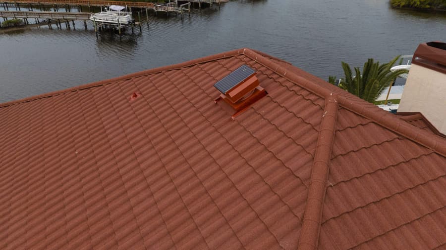 A roof finished in QUEENTILE VERONA