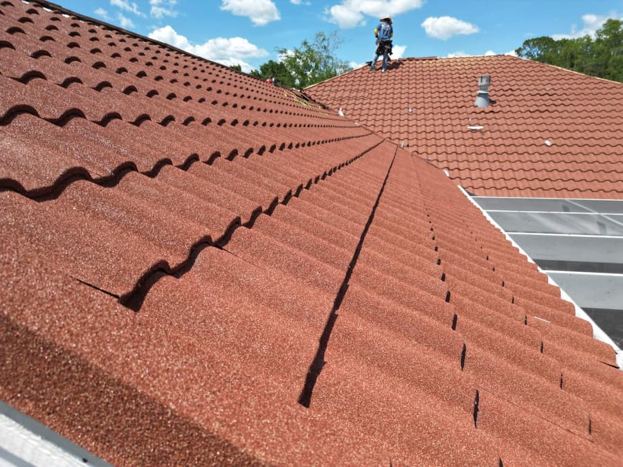 A roof finished in QUEENTILE VERONA