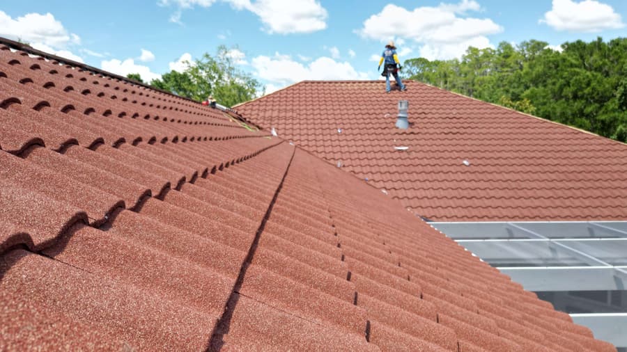 A roof finished in QUEENTILE VERONA