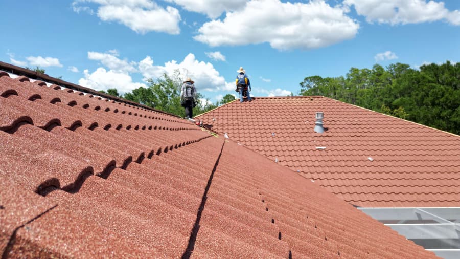 A roof finished in QUEENTILE VERONA