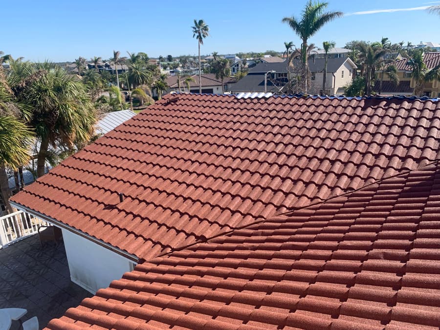A roof finished in QUEENTILE VERONA