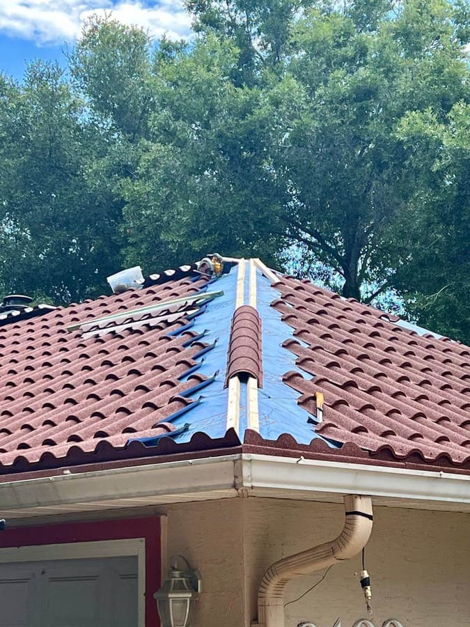 A roof finished in QUEENTILE VERONA