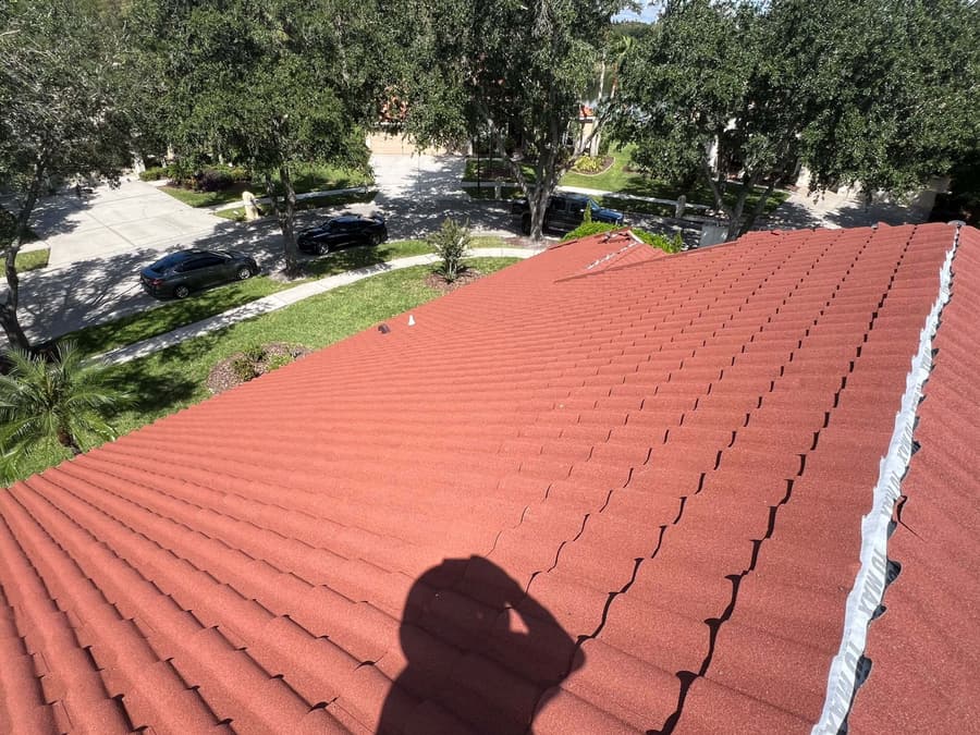 A roof finished in QUEENTILE VERONA