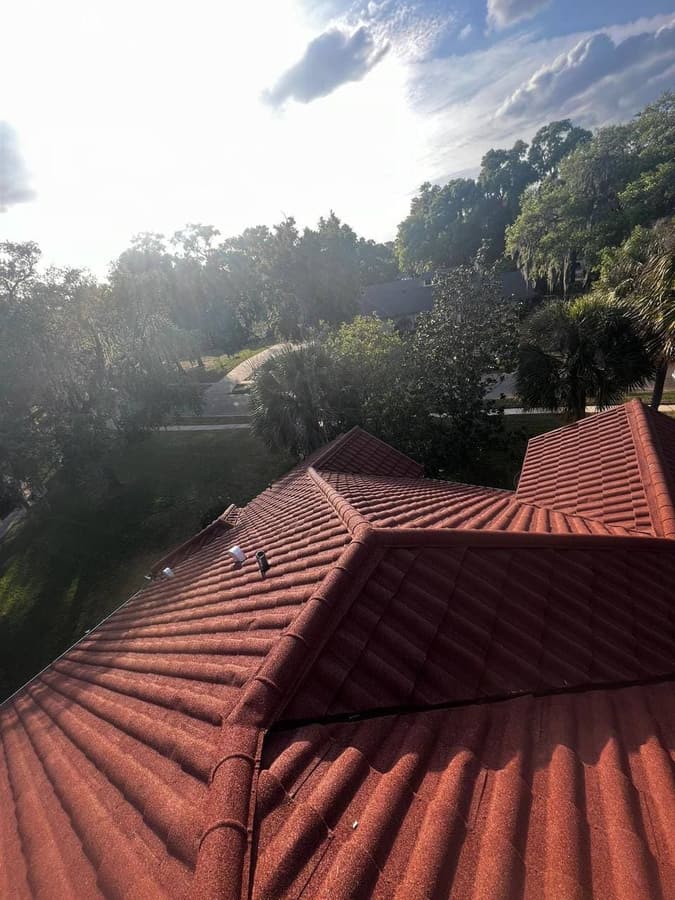 A roof finished in QUEENTILE VERONA