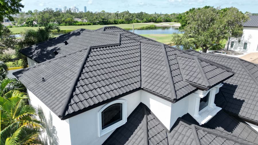 A roof finished in QUEENTILE VERONA