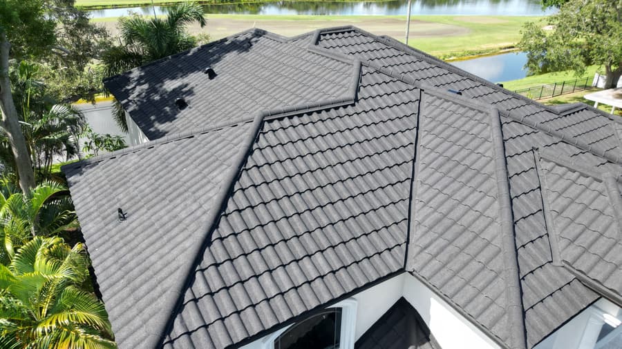 A roof finished in QUEENTILE VERONA