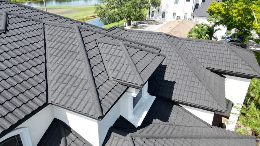 A roof finished in QUEENTILE VERONA