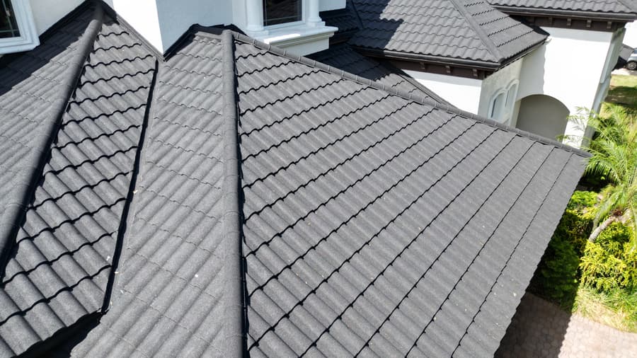 A roof finished in QUEENTILE VERONA